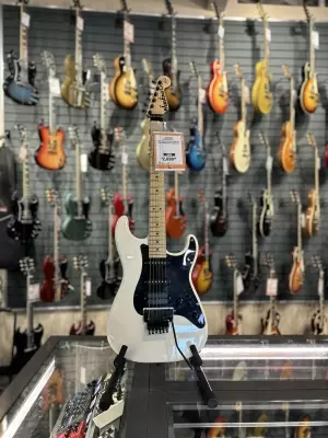 Jackson Guitars USA Adrian Smith San Dimas SDM