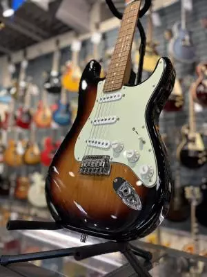 Fender - Limited Edition Player Stratocaster with Roasted 2