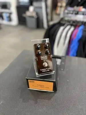 Store Special Product - MXR Bass Fuzz Deluxe