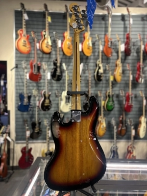 Squier Vintage Modified '77 J-Bass 3TS 2