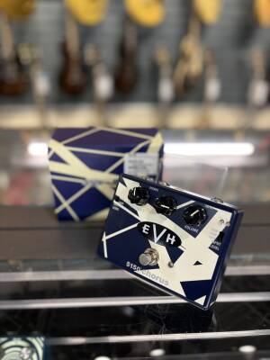 MXR EVH 5150 Chorus Pedal | Long & McQuade