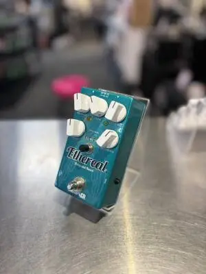 Wampler Pedals - Ethereal Delay And Reverb Ambience