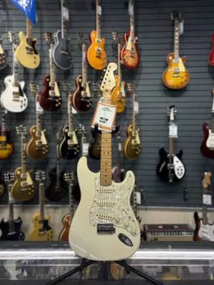 Squier Stratocaster - Fender Squier Strat