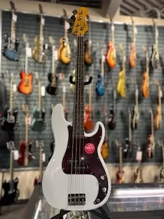 Squier Classic Vibe 60s P-Bass Olympic White