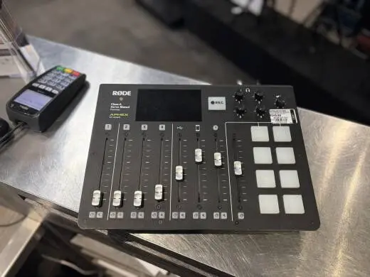Rode - RODECASTER PRO Integrated Podcast Production Studio Mixer