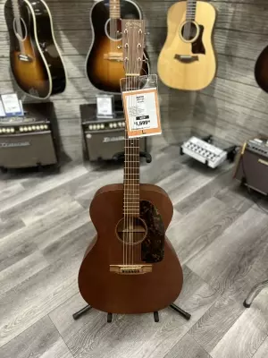 Martin Guitars - 000-15M