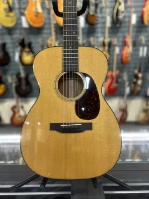 Martin Guitars 00-18 Spruce Mahogany 2019 2