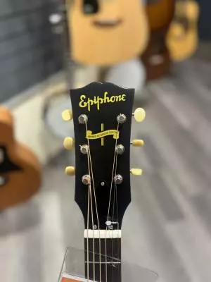 Epiphone - J-45 1942 Banner 2