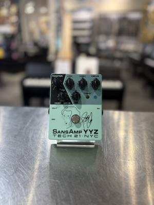 Tech 21 Geddy Lee Signature SansAmp YYZ Shape-Shifter Pedal