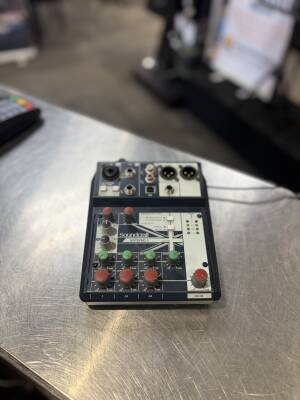 Soundcraft - 12Ch Small Format Analog Mixer