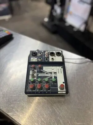 Soundcraft - 12Ch Small Format Analog Mixer