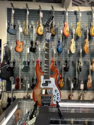 Jackson Guitars X Series Concert Bass