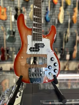 Jackson Guitars X Series Concert Bass 2