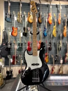 Fender Player J-Bass LH Black