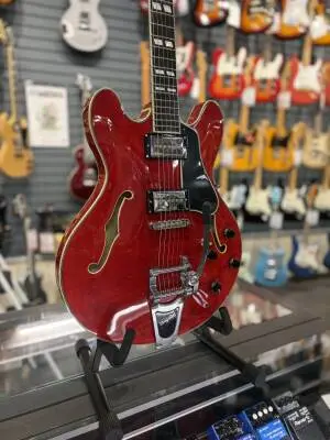 EASTMAN THINLINE HH BIGSBY RED 2