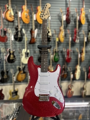 Squier FSR Bullet Strat Red Sparkle