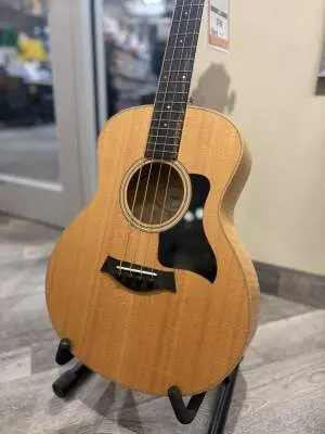 Taylor Guitars -GS Mini Bass Maple Back 2