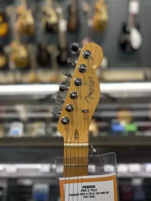 Fender Pro II Tele in 3-Tone Sunburst 2
