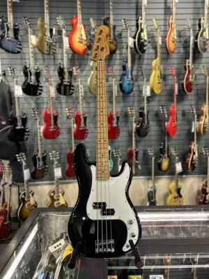 Fender - Player II P Bass in Black