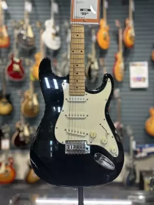 Behringer Stratocaster Copy 2