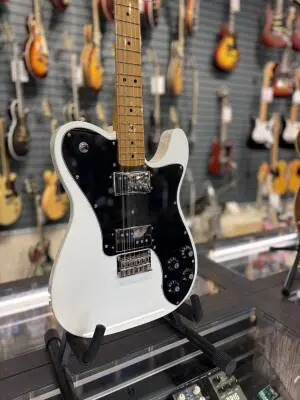 Squier - Tele Deluxe 70s 2