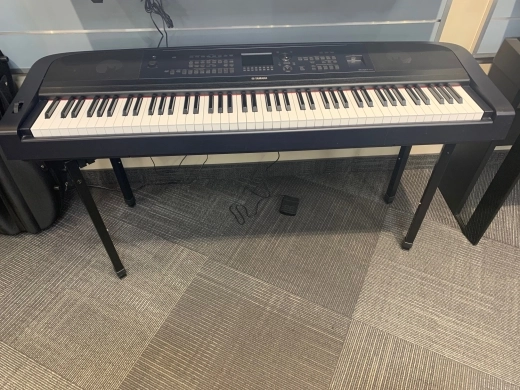 Yamaha - DGX670 B DIGITAL PIANO