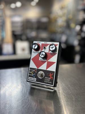 Maestro Effects Arcas Compressor Sustainer Pedal | Long