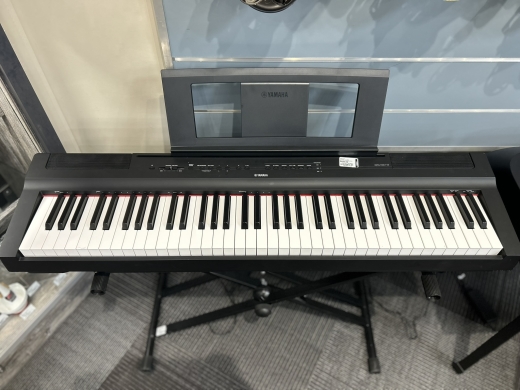 Gear Hunter | Yamaha - P121 73 Key Digital Piano