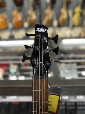 Ibanez - 6 String Bass 2