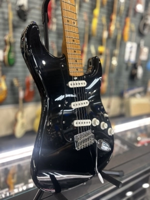 Fender Roadhouse Strat 2