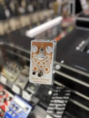 EarthQuaker Devices - Spatial Delivery V2