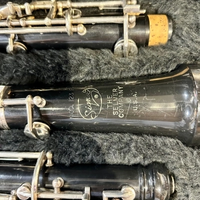 Selmer Oboe Outfit (Plastic) 2