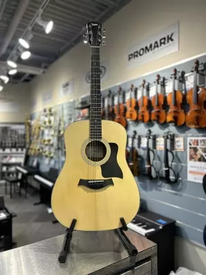 Taylor Guitars - 110E V2