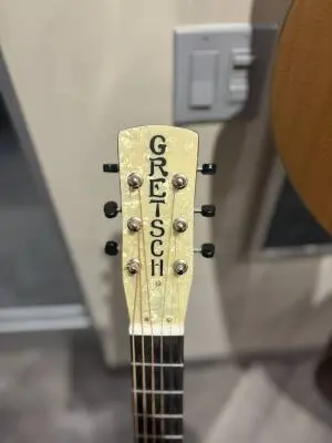 Gretsch Guitars - G9200 Boxcar Round Nk Resonator 2