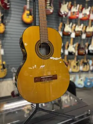 Epiphone - E1 Classical Guitar 2