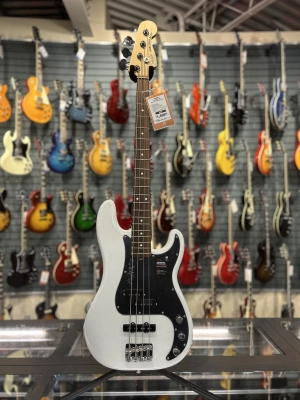 Fender American Performer Precision Bass