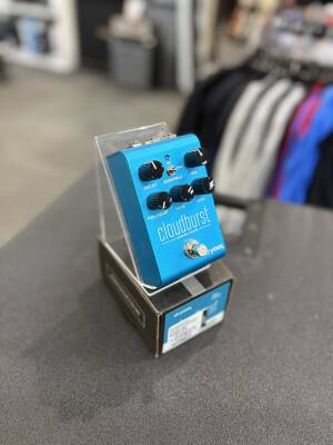 Strymon Cloudburst Flexible Reverb Pedal | Long & McQuade