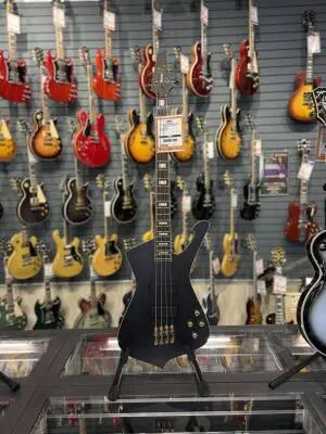 Ibanez - ICB 4 String Black Flat