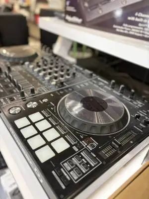 Pioneer - DDJ-RZ Pro 4CH Rekordbox DJ Controller 2