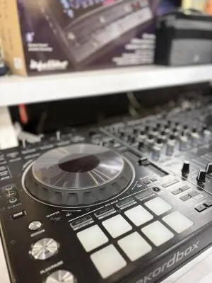 Pioneer - DDJ-RZ Pro 4CH Rekordbox DJ Controller 2