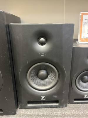 Store Special Product - Yorkville Sound - YSM8