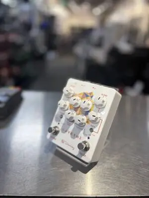 Keeley - KCAVERNS Delay Reverb