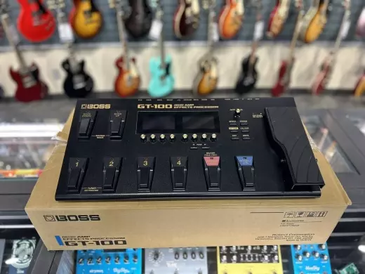 Store Special Product - BOSS - GT-100 Multi Effects Processor