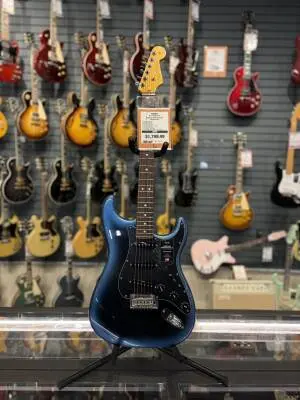 Fender AM Pro II Strat RW