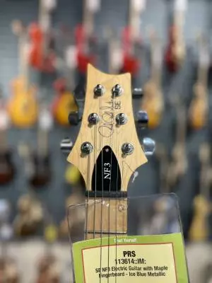 PRS Guitars - Silver Sky 