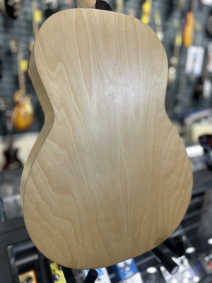 ギター Norman Expedition Nat Folk Solid Spruce Gear Hunter | Norman Expedition Folk Natural