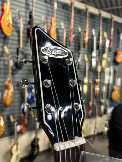 Supro Hampton 2030AW 3