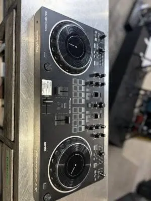 Pioneer DJ - DDJ-REV1