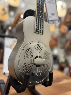 Gold Tone Concert Resonator Ukulele 2