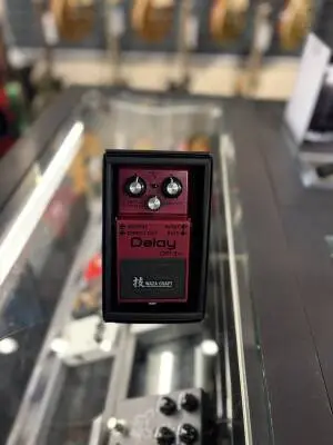 BOSS - Waza Craft Analog Delay